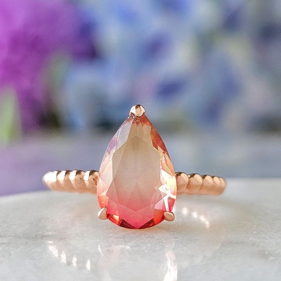 Peach Ombre Pear Cut Gemstone ring, 925 Sterling Silver, 18k Rose Gold - Picture 7 of 9
